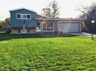 712 Cadillac Dr, Wheaton, IL 60187