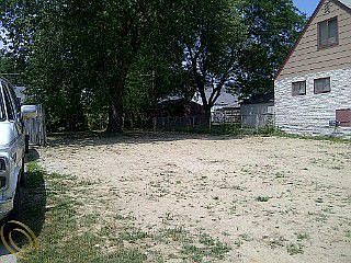2nd image of 14897 Alberta Ave