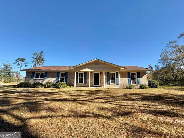 37 Dogwood Rd, Hazlehurst, GA 31539