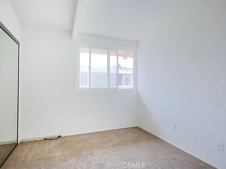5542 Fernhill Cir #C — Photo 14