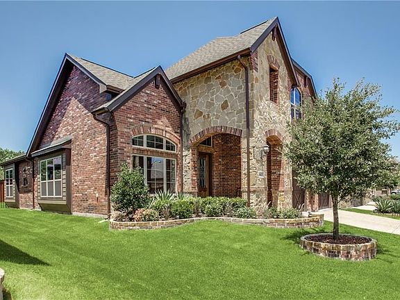 2nd image of 1412 Saint Tropez Ln