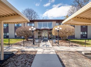 995 N Cass Lake Rd APT 218, Waterford, MI 48328