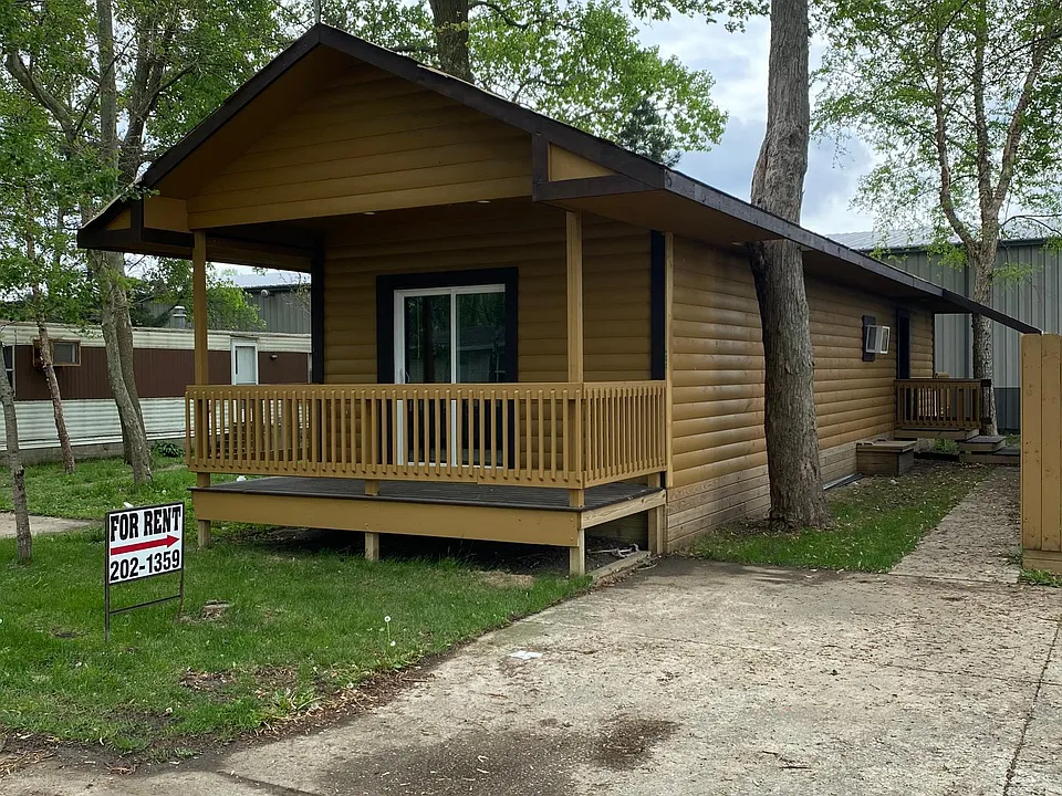 533 County Road 1600 N #20
