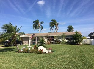 4049 Headsail Dr, New Port Richey, FL 34652