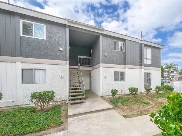 2803 S Fairview St Unit C, Santa Ana, CA 92704