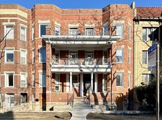6711 N Sheridan Rd UNIT S-4, Chicago, IL 60626