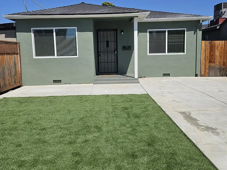 516 S Veach Ave — Photo 4