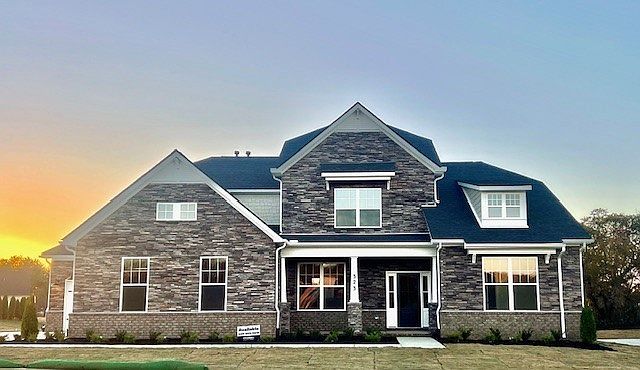 1st image of 296 Harvest Point Blvd