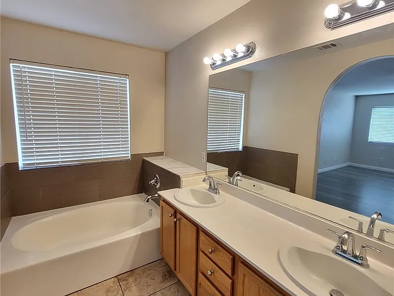 2883 Cordillera Dr — Photo 21
