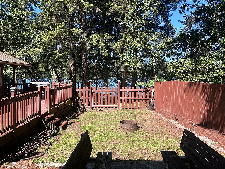 22302 Glenview Ct SE — Photo 34