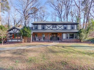 200 Spalding Cir, Sandy Springs, GA 30328