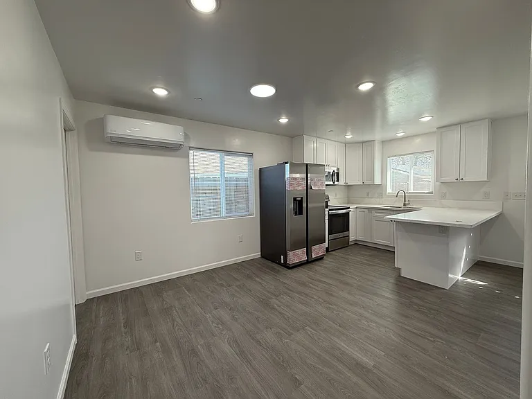 1520 Jonathan Pl #A — Photo 12