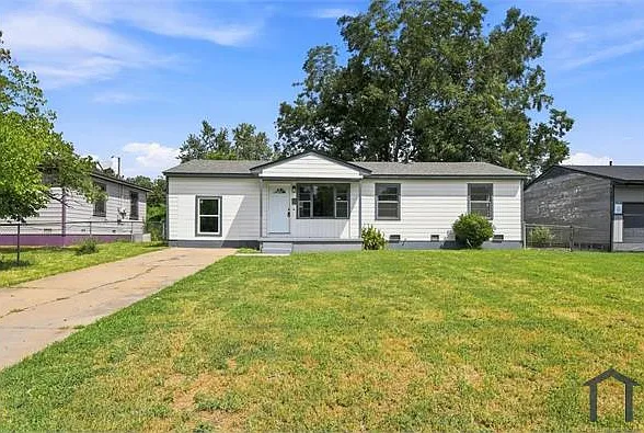 4 bed, 1128 sqft, $1,530 — Photo 1