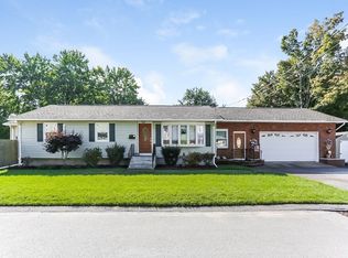 23 Fitzpatrick Ln, Chicopee, MA 01020
