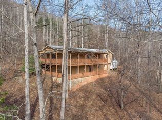 24 Talley Mountain Ln, Franklin, NC 28734