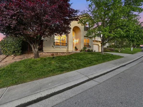 848 Morningside Dr, Folsom, CA 95630
