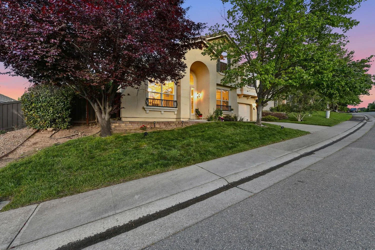 848 Morningside Dr photo 1