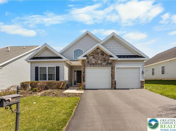 2618 Ambassador Dr, Bethlehem, PA 18017