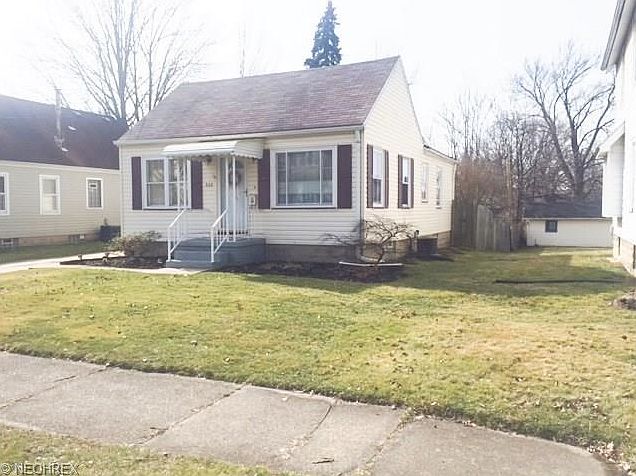 1st image of 322 Bonnie Brae Ave SE