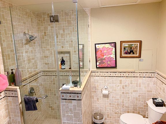 4th image of 1010 E Camino Real Ave #D