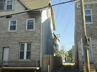 1011 Oley St FLOOR 1, Reading, PA 19604