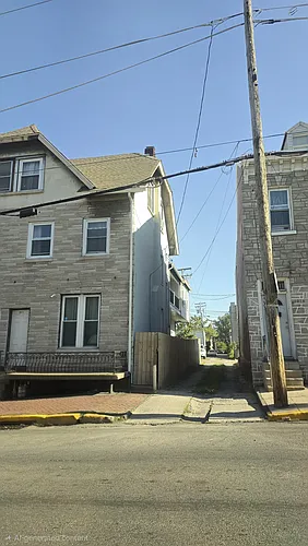 1011 Oley St #1 Photo 1