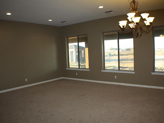 4th image of 239 S ALEXIS Lane