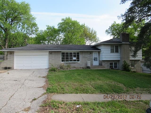 1st image of 7710 Everett Ave