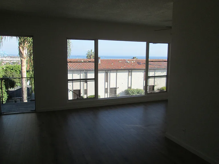 2607 S Peck Ave #A — Photo 8
