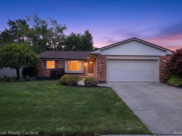 14081 Riga St, Livonia, MI 48154