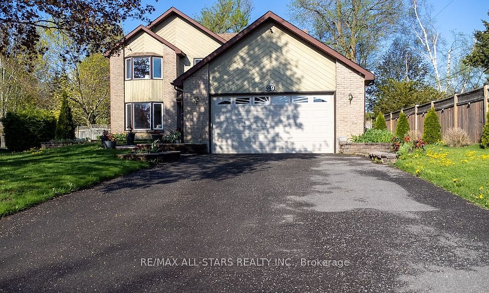 1st image of 29 McDonagh Dr