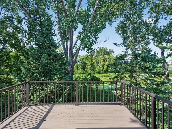 8808 Preserve Trl, Savage, MN 55378