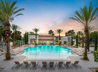 27 Seventy Five Mesa Verde, Costa Mesa, CA 92626
