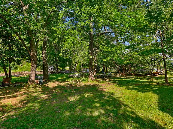 2nd image of 622 Elk River Shores Dr
