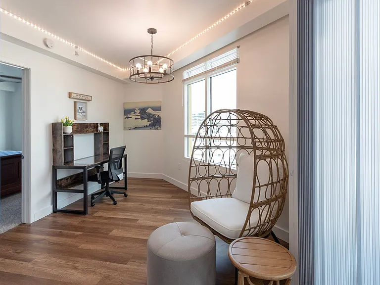 801 Ash St #605 — Photo 15