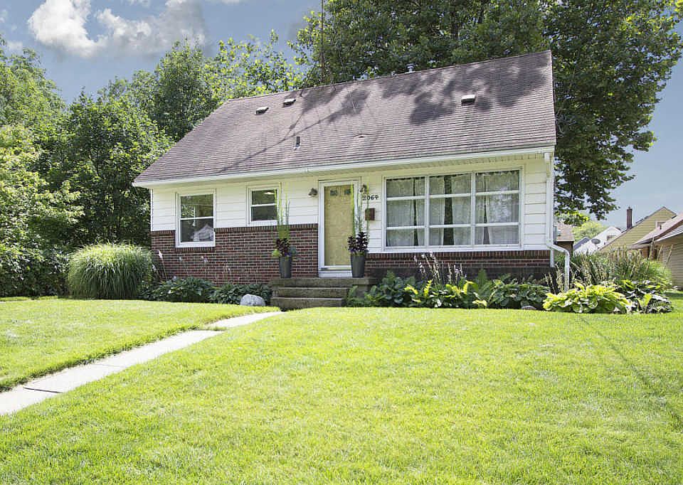 1st image of 2064 Janes Ave NE