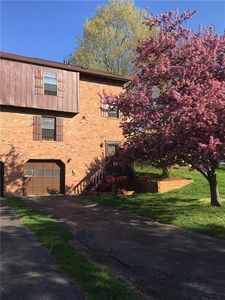 630 Sunset Cir, Cranberry Township, PA, 16066