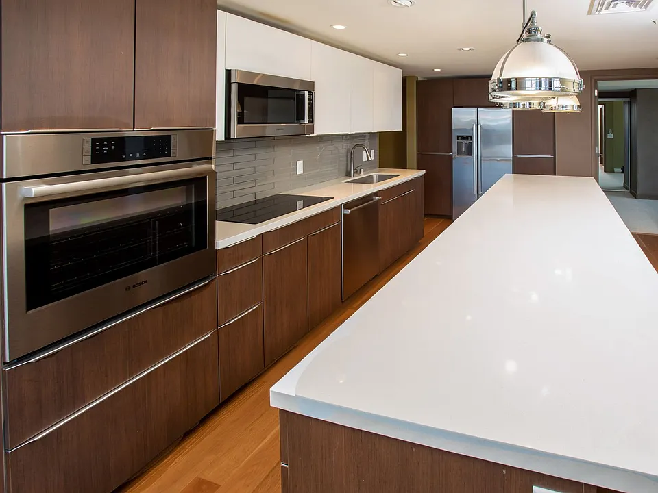888 Kapiolani Blvd #3309