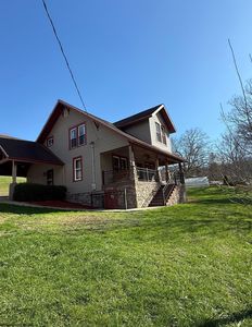 38 Blue Bird Ln, Rachel, WV, 26587