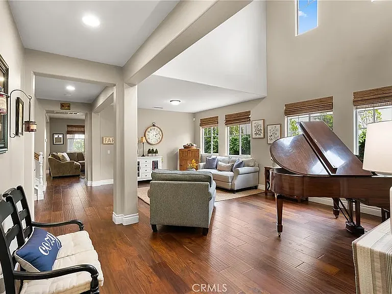 31920 Oregon Ln — Photo 9