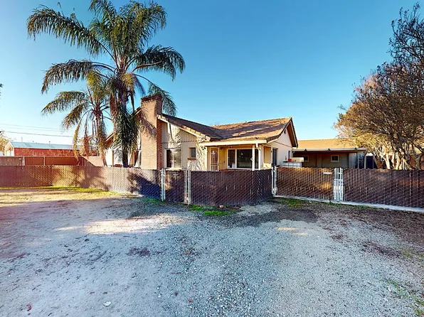 1848 E F St, Oakdale, CA 95361