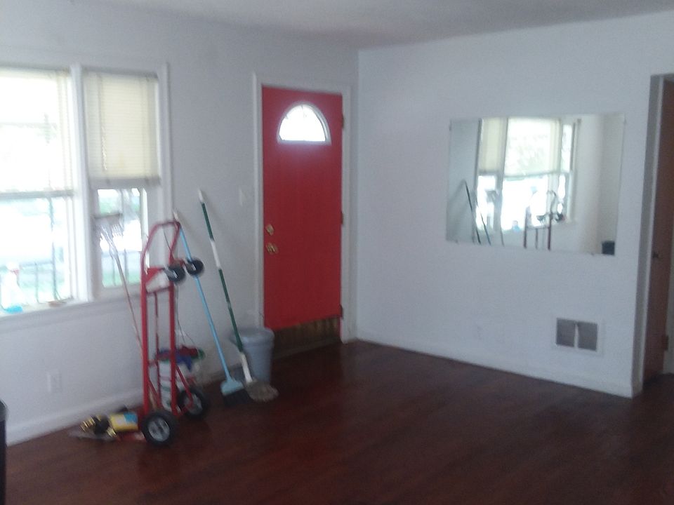 1st image of 224 N Delmar Ave