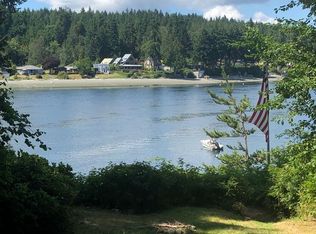 16370 Reitan Rd NE, Bainbridge Island, WA 98110