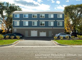1048 Lincoln St APT 204, Anoka, MN 55303