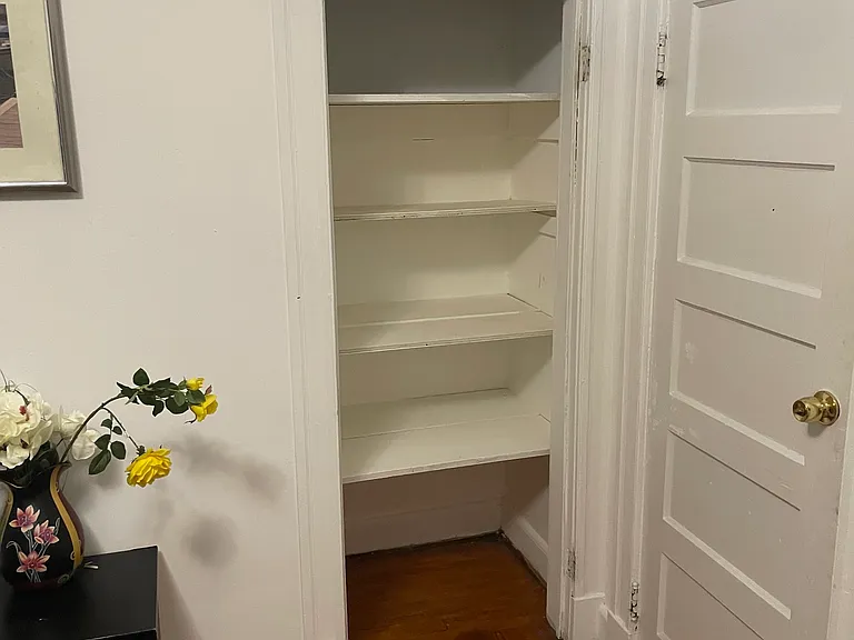 3712 Parkside Dr #1B — Photo 1