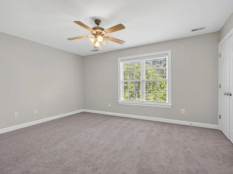 770 Parkside Townes Ct — Photo 30
