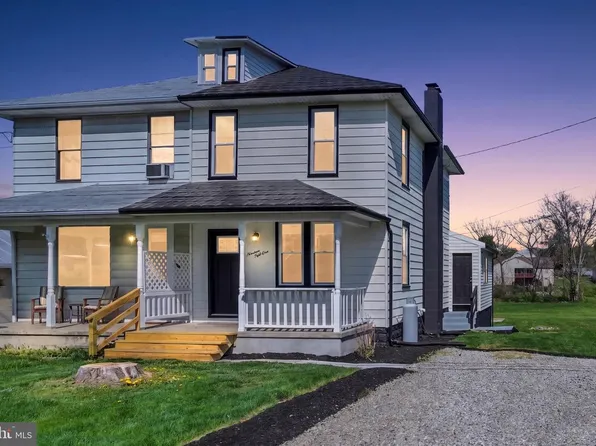 1951 Park St, Dover, PA 17315