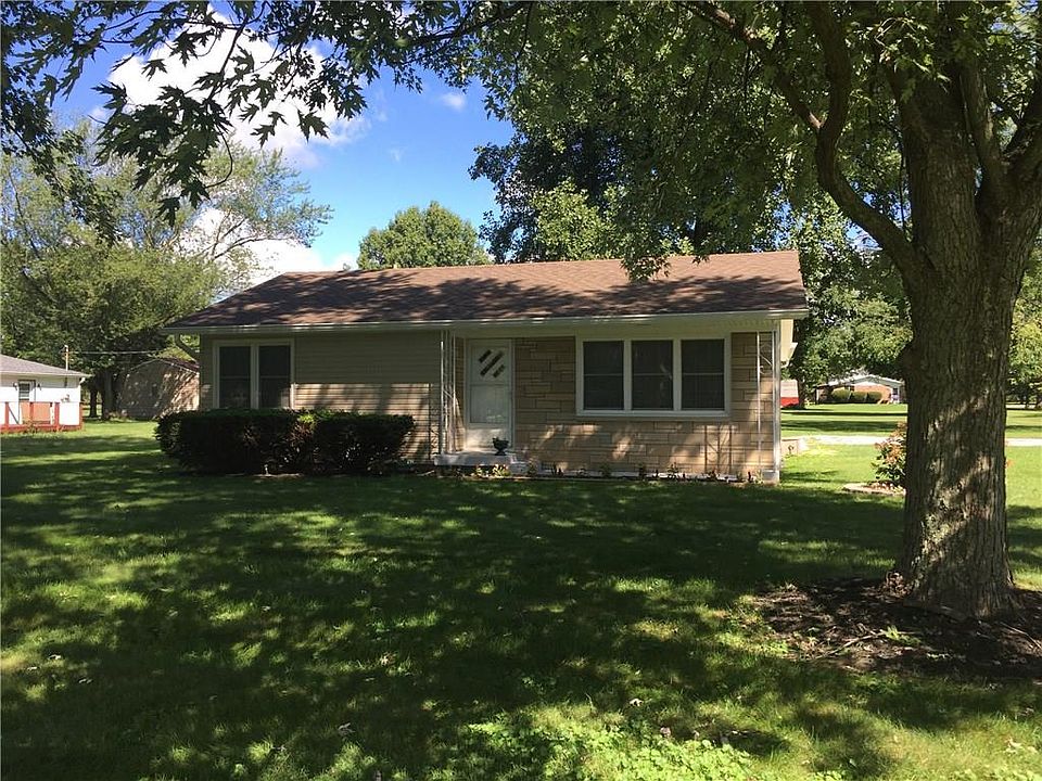 1st image of 10020 N Balfer Dr E