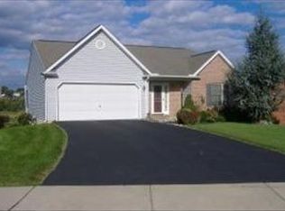 329 N New St, Lititz, PA 17543