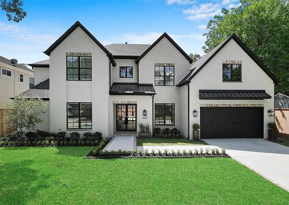 1st image of 1433 Pine Chase Dr